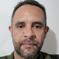 Luciano Ayres