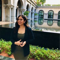 Giri Nandini R