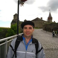 Игорь Линский