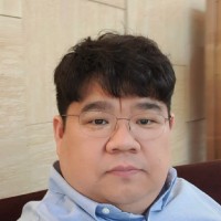 Seungtag Lee