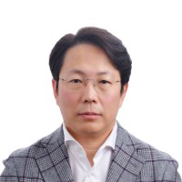 Minjai Cho