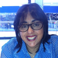 Viviana Ortegón - Hotmail