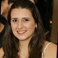 Débora Gama