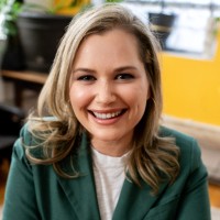 Hallie Seltzer