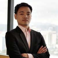 Yazar Daniel Cruz