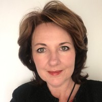 Christell Holesgrove