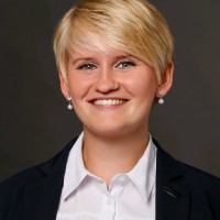 Larissa Luginsland