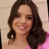 Caroline Azevedo