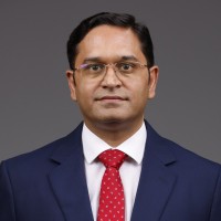 Niraj Nahata     CFA CA CS