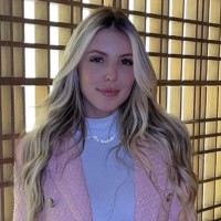 Amanda Favaro Marcon