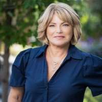 Shirley Folkins-Roberts