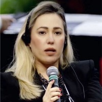 Renata Tognozzi O. Marques