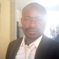 Akinola Alesinloye