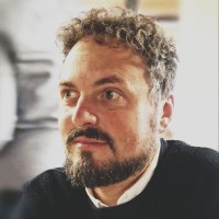 Simone Valente