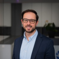 Cem Uluer