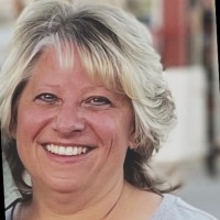 Leeann Land