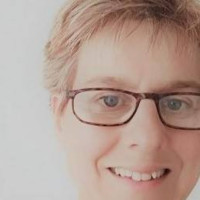 Karen Dekkers