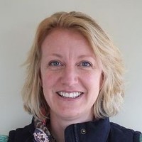 Vicki Farr