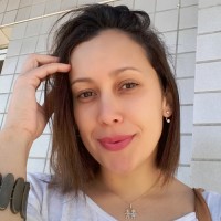 Evelyn Araújo Almeida
