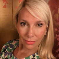 Stephanie French