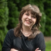 Zoe Hart