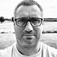 Dan Simpson