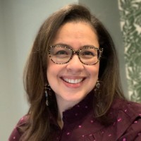 Thania Santamaria, Mba