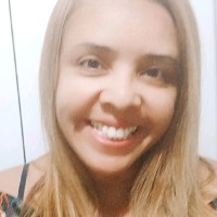 Tábata Oliveira