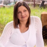 Silvia Valientová