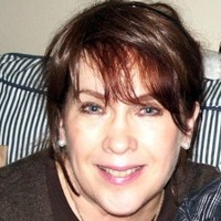 Donna M Finocchiaro