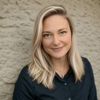 Laura C. (Symes) Andrews