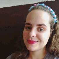 Paula Danielli Del Castanhel de Souza