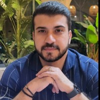 Nima Fayezi