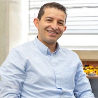 Edison Cardona