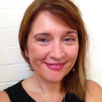 Helen Dobbs