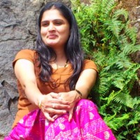 Suvarna M R