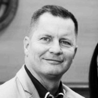 Róbert Károlyi