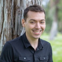 Nikolas Ali