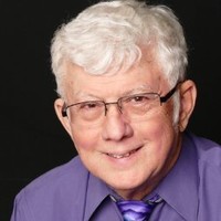 David Dickinson
