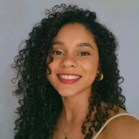 Denise De Campos Pereira