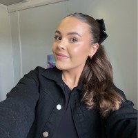 Chloe Hobbs BA (Hons)