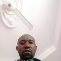 Elvis Komba