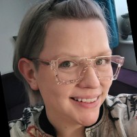 Naomi Webb