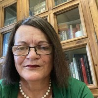 Dr Susan R Allan
