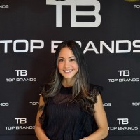 Alessandra Ogando