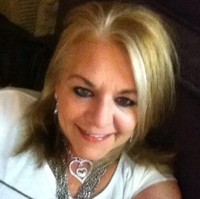 Crystalyn Hahn, RT(R)