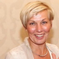 Nicolette van den Berg