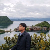 阚士雪