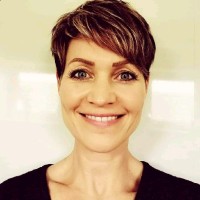 Beth E. Iversen