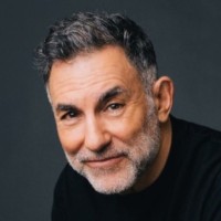 Andrew Blum